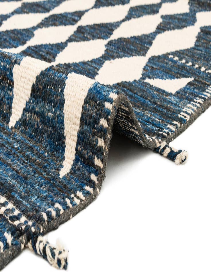 Detail image of 9' 1 x 12' 1  Hand Knotted Beni Marok Rug