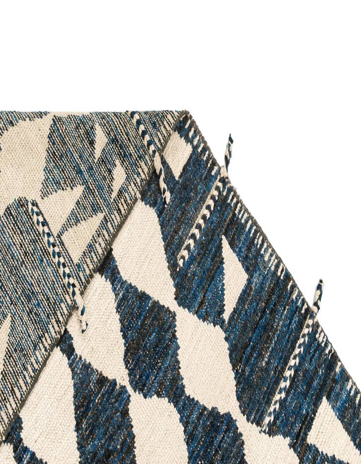Detail image of 9' 1 x 12' 1  Hand Knotted Beni Marok Rug