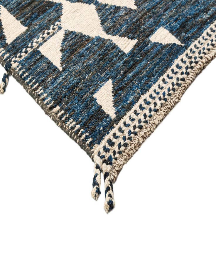 Detail image of 9' 1 x 12' 1  Hand Knotted Beni Marok Rug