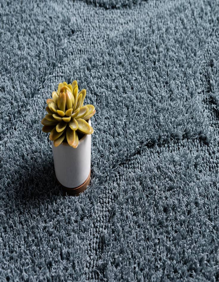 Detail image of 4' x 6' Botanical Shag Rug