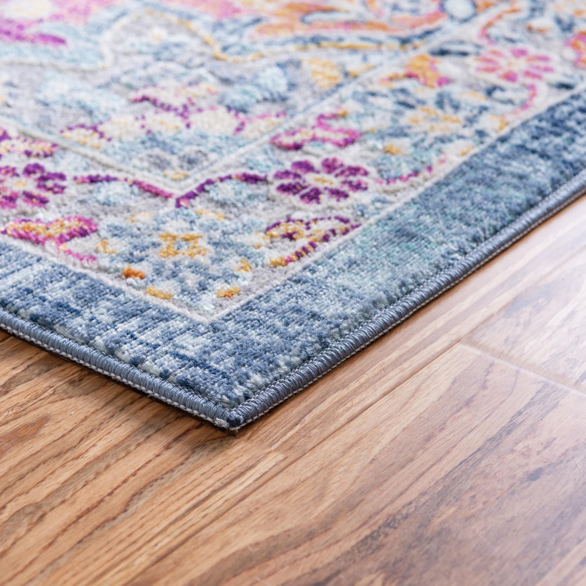 4' x 6' Budapest Rug
