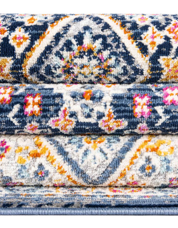 Detail image of 8' x 9' 10 Budapest Rug