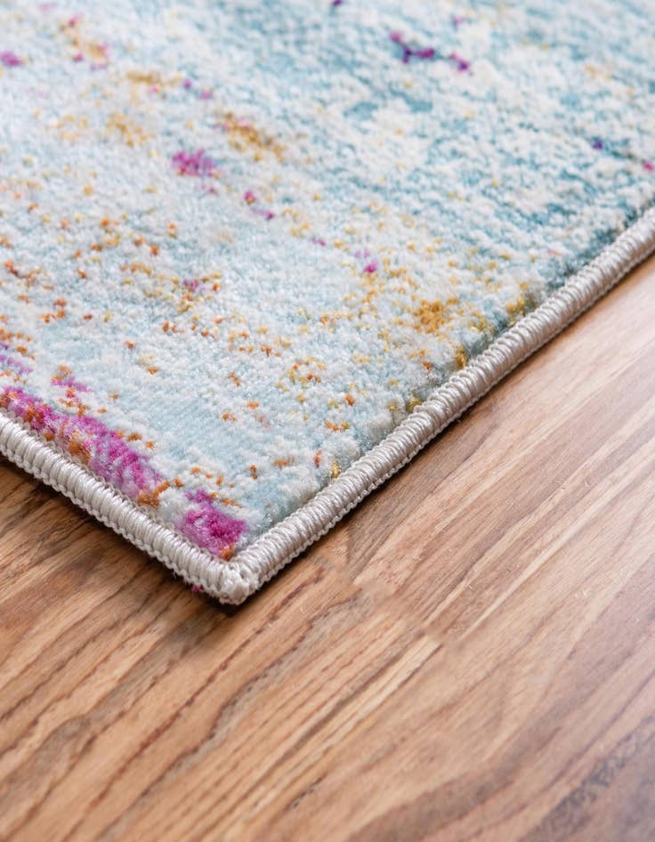 Detail image of 3' 7 x 5' 3 Budapest Rug