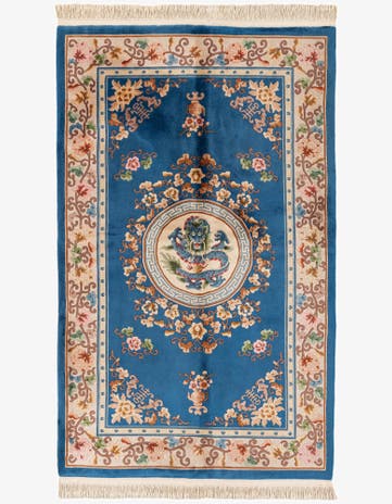 4' 11 x 8' 4 Hand Knotted Carved Pekin Wool Rug