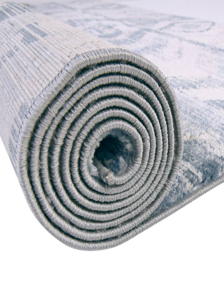 Detail image of 8' x 10' Caspian Rug