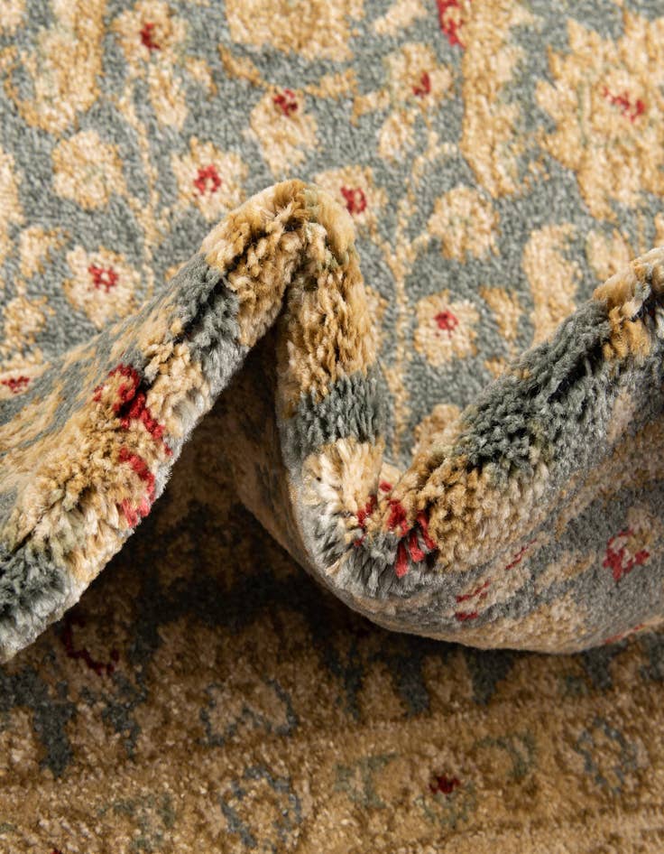 Detail image of 3' 3 x 5' 3 Chelsea Rug