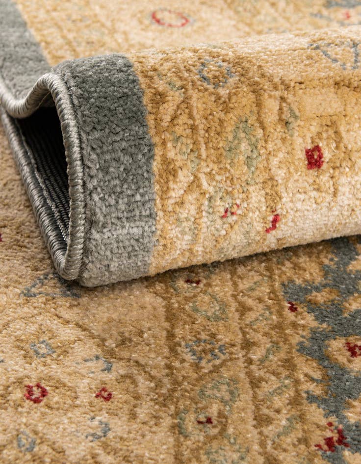 Detail image of 5' x 8' Chelsea Rug