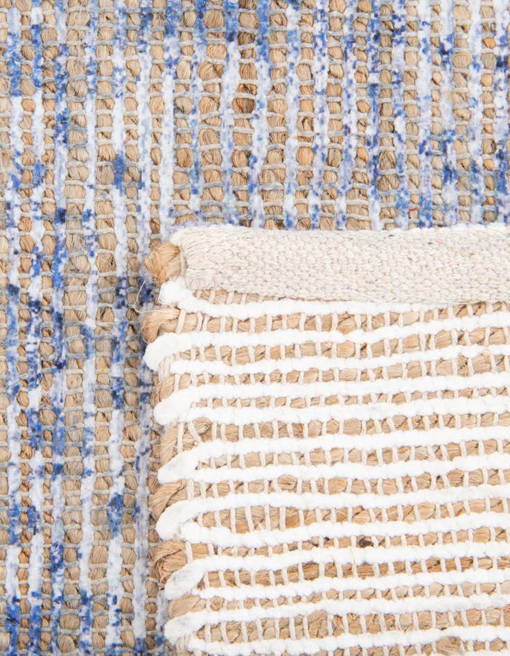Detail image of 4' 1 x 6' 1 Hand Woven Chenille Jute Rug