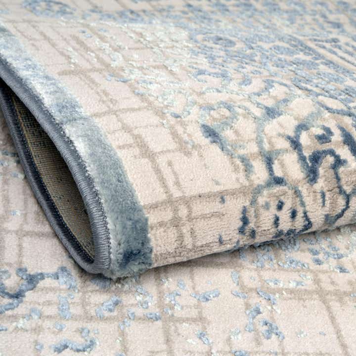 2' 2 x 3' Chesterfield Rug
