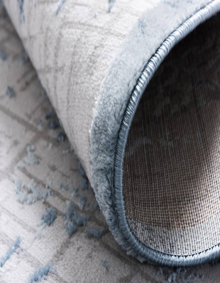 Detail image of 5' x 8' Chesterfield Rug