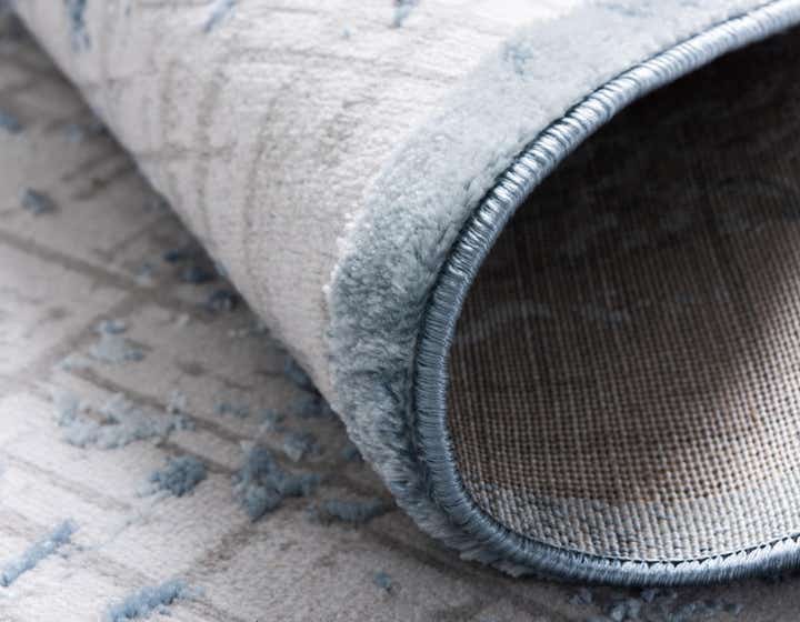 2' 2 x 3' Chesterfield Rug