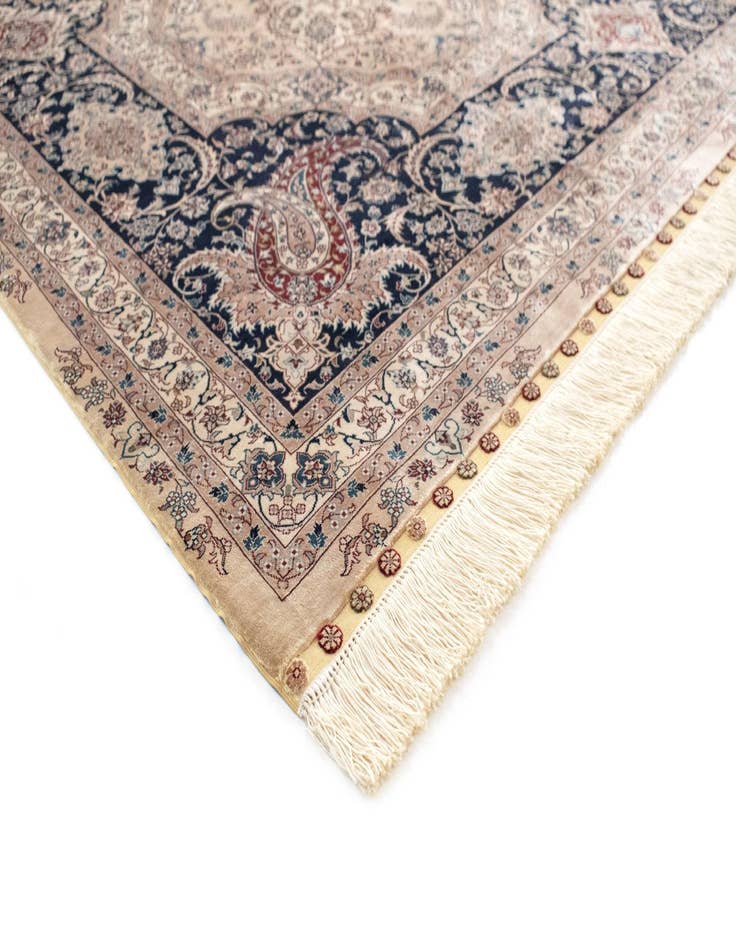 Detail image of 8' 4 x 11' 8  Hand Knotted China Fine Silk Rug