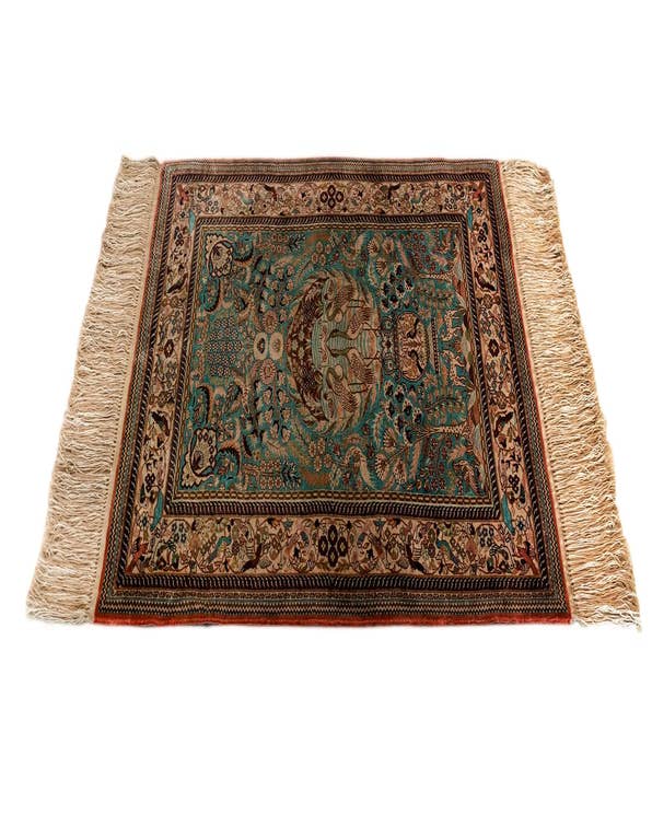 Detail image of 2' x 3' China Silk Rug