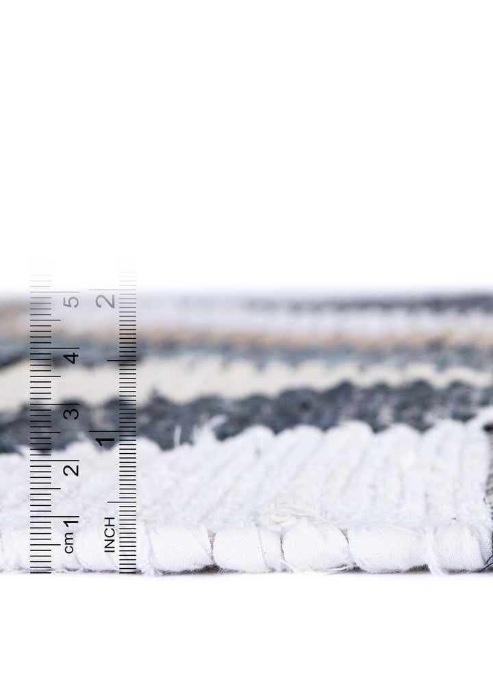 2' x 3' 1 Hand Braided Chindi Cotton Rug