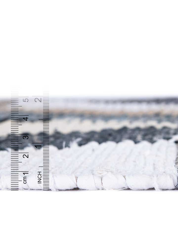 2' x 3' 1 Hand Braided Chindi Cotton Rug