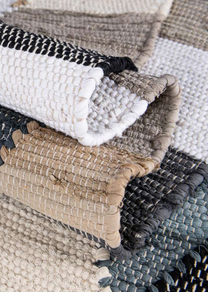 2' x 3' 1 Hand Braided Chindi Cotton Rug