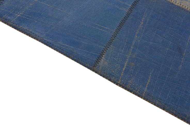 Detail image of 2' x 3' Cowhide Leather Rug