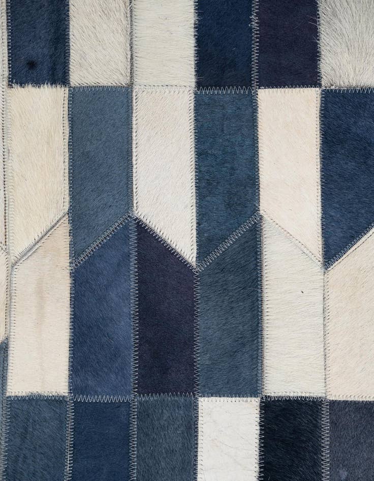 Detail image of 5' x 7' 9 Cowhide Leather Rug