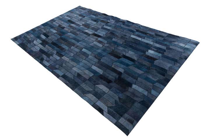 4' 9 x 7' 8 Cowhide Leather Rug