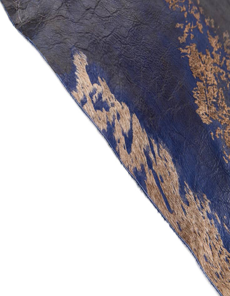Detail image of 6' 7 x 7' 1 Cowhide Leather Rug
