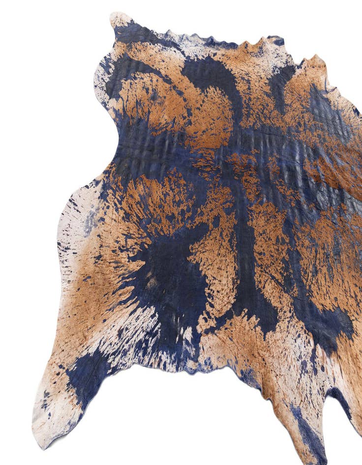 Detail image of 6' 9 x 7' 4 Cowhide Leather Rug