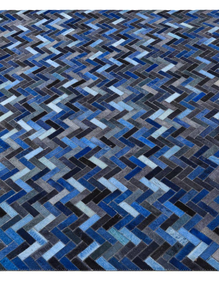 Detail image of 5' 1 x 8' Cowhide Rug