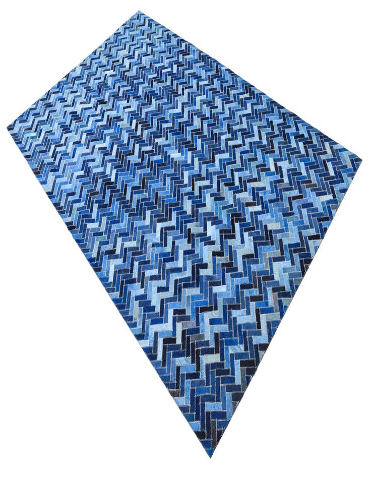 Detail image of 4' 10 x 7' 9 Cowhide Rug