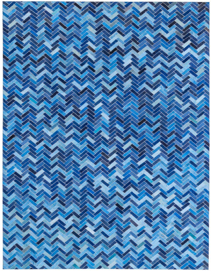 Detail image of 4' 10 x 7' 9 Cowhide Rug