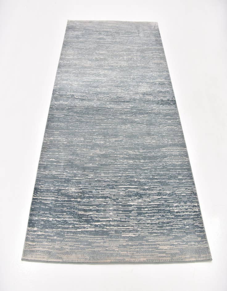 Detail image of 5' 2 x 7' 7 Daphne Rug