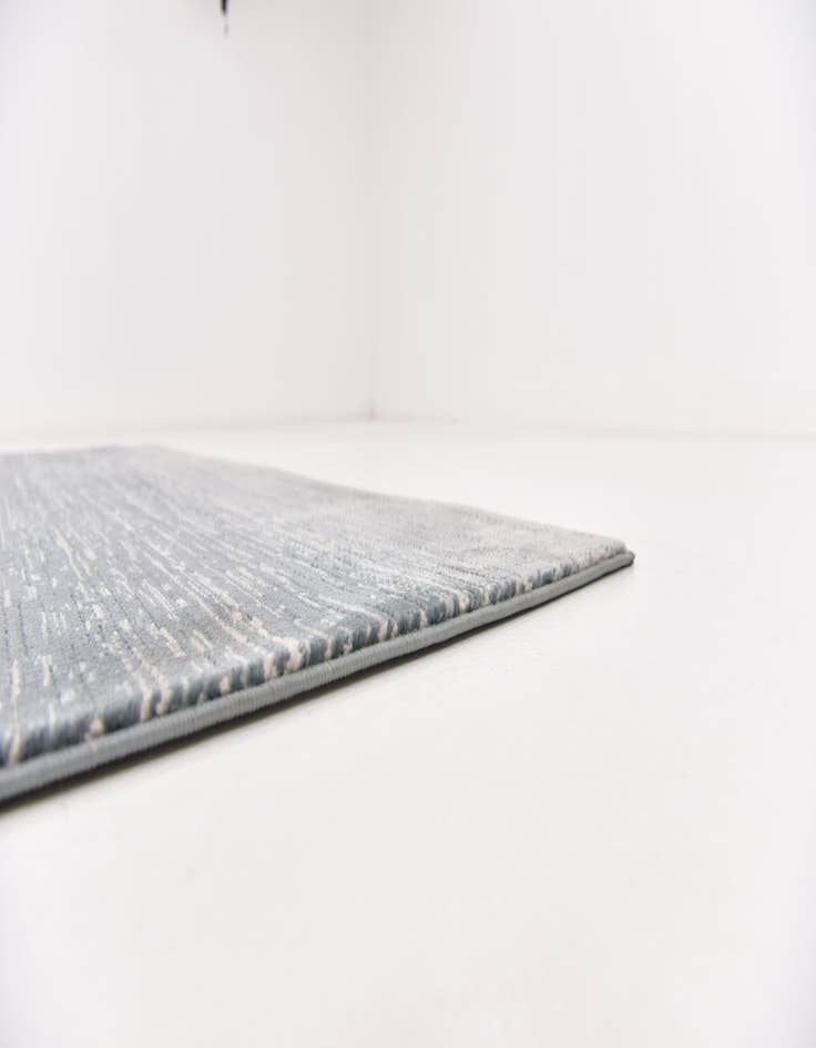 Detail image of 5' 2 x 7' 7 Daphne Rug