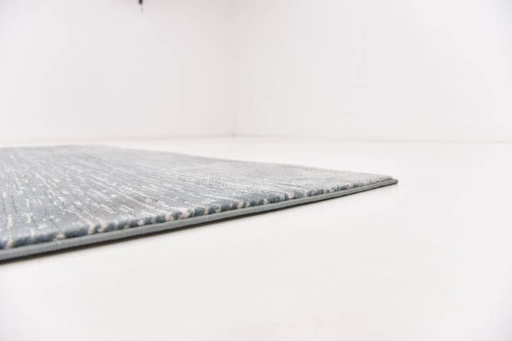 Detail image of 5' 2 x 7' 7 Daphne Rug