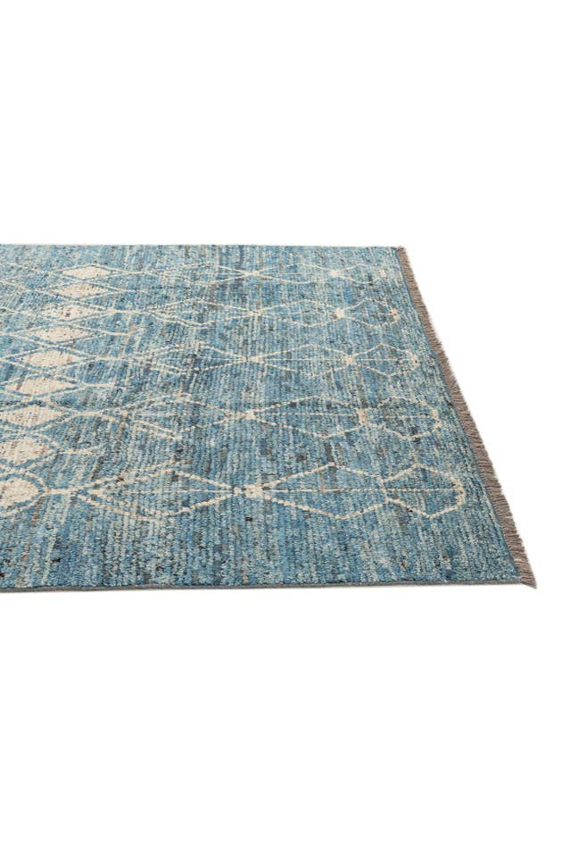 Detail image of 6' 4 x 9' 10 Hand Knotted Darya Wool Rug