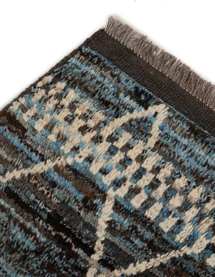 Detail image of 6' 9 x 10' 1  Hand Knotted Darya Wool Rug