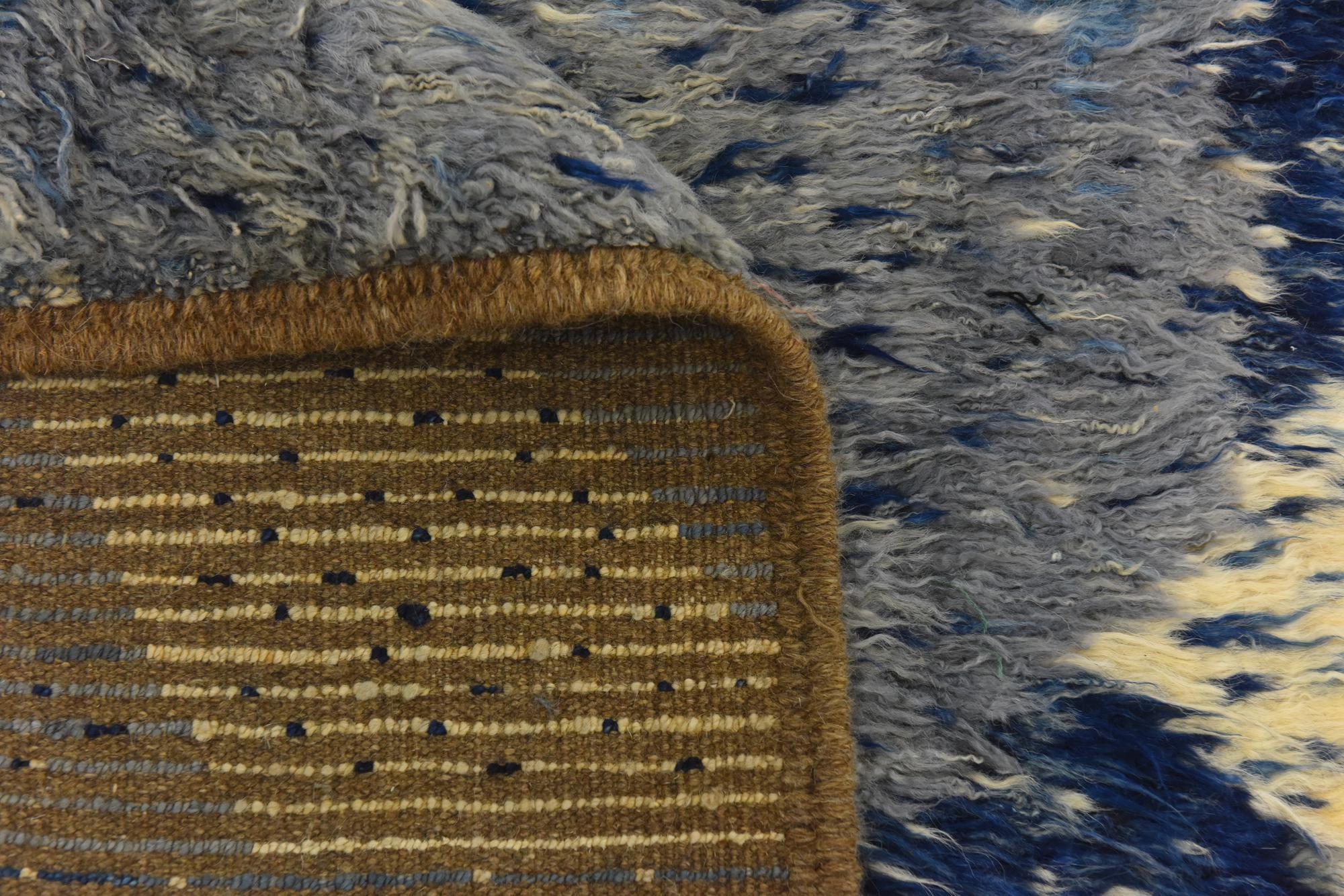 6' 7 x 9' 4 Hand Knotted Darya Wool Rug