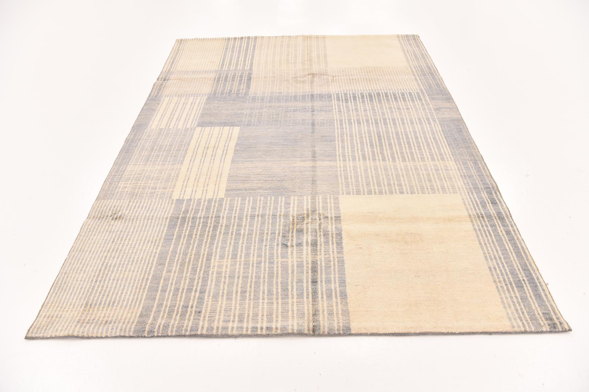 5' 9 x 7' 9 Hand Knotted Darya Wool Rug