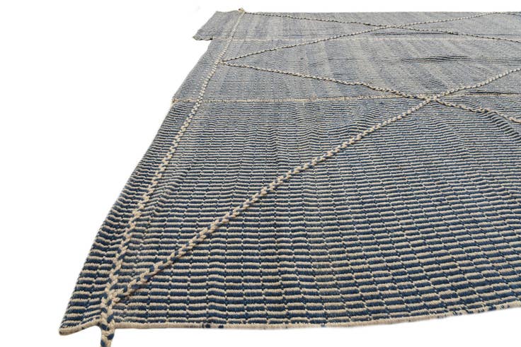 Detail image of 9' 9 x 14' 5 Hand Knotted Darya Wool Rug