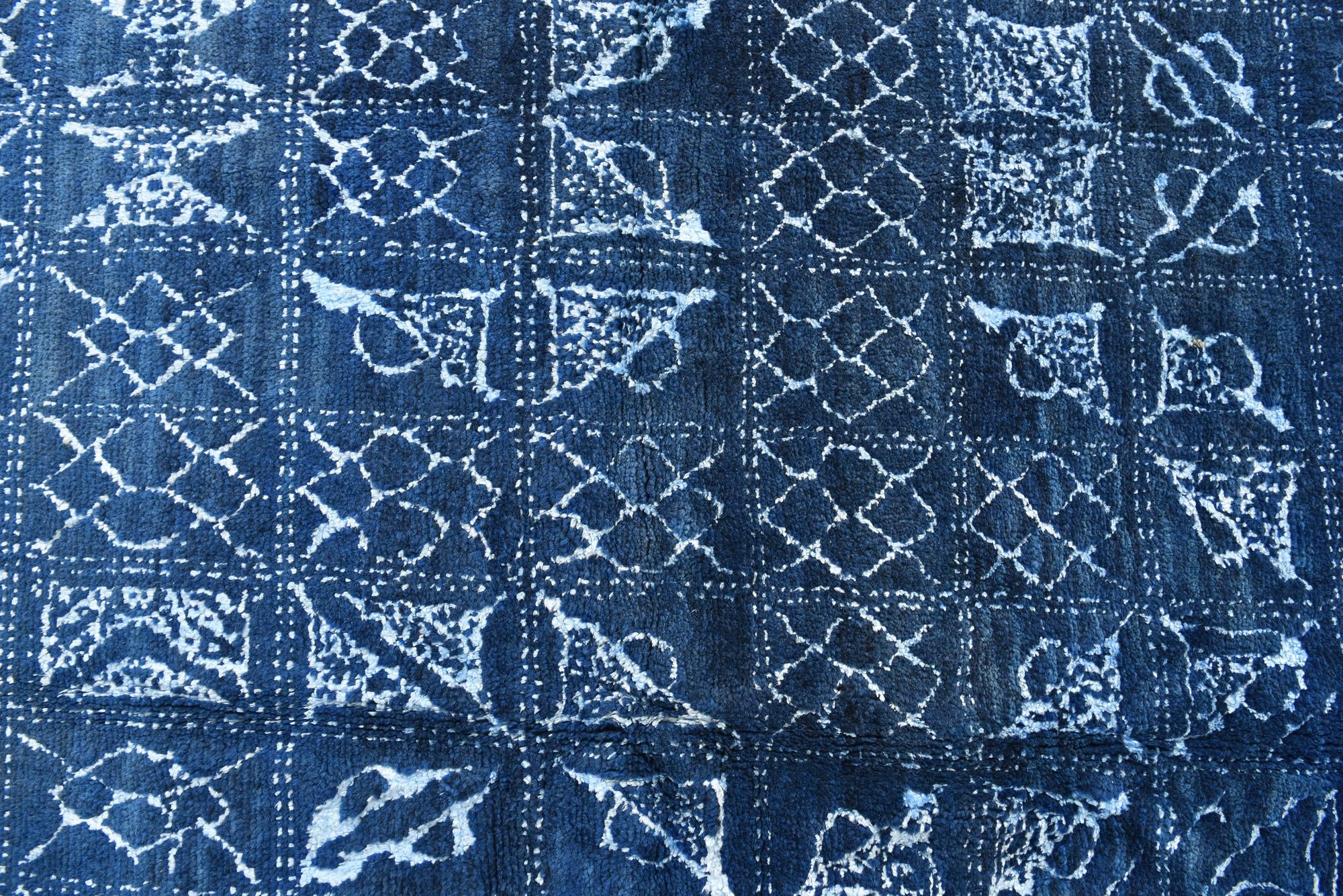 8' x 10' Hand Knotted Darya Rug