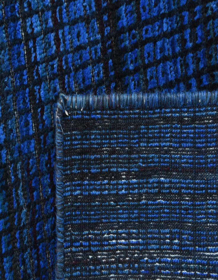 Detail image of 7' 10 x 10'  Hand Knotted Darya Wool Rug