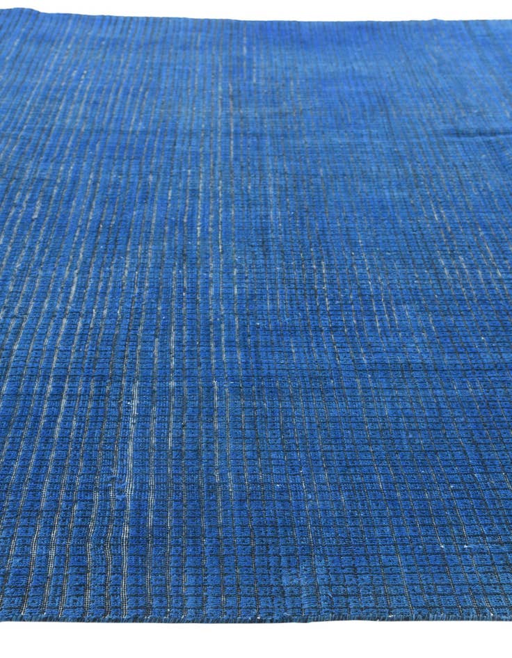 Detail image of 8' 10 x 11' 10  Hand Knotted Darya Wool Rug