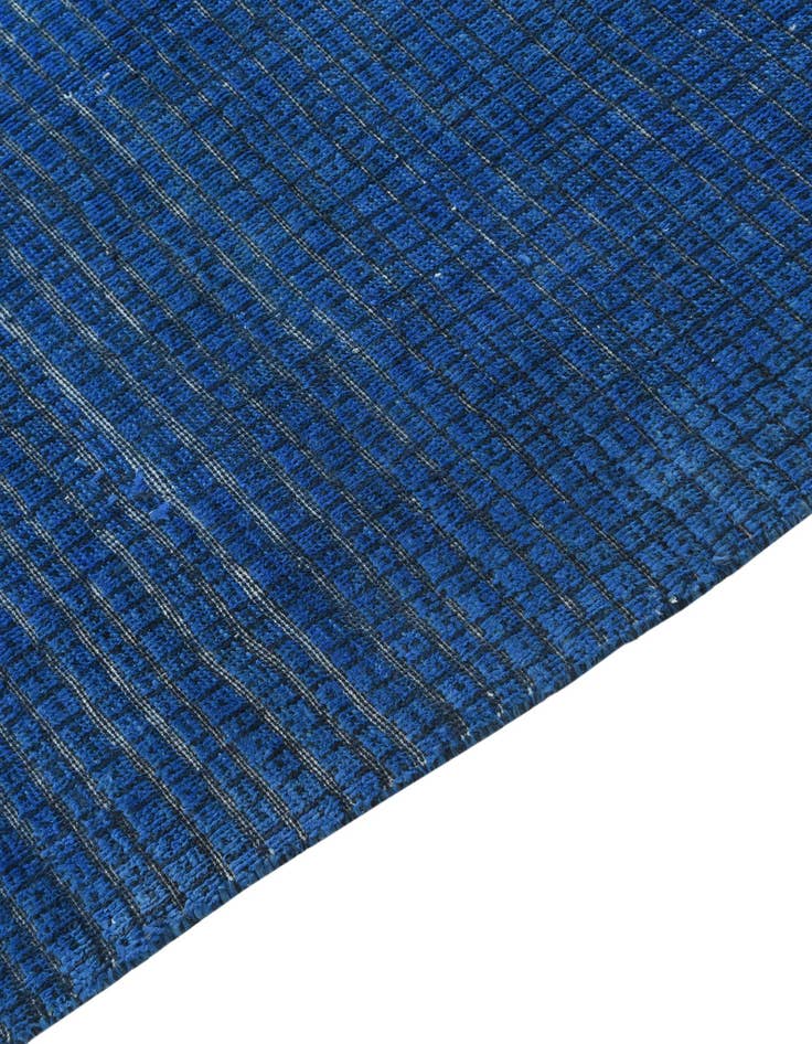 Detail image of 8' 10 x 11' 10  Hand Knotted Darya Wool Rug