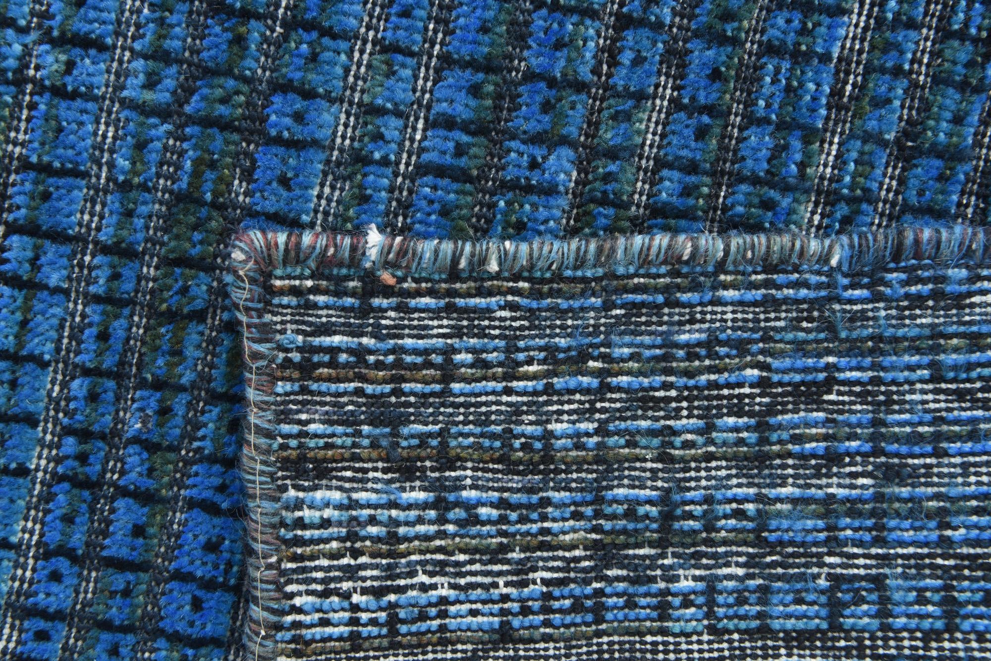 5' 8 x 9' 9 Hand Knotted Darya Wool Rug