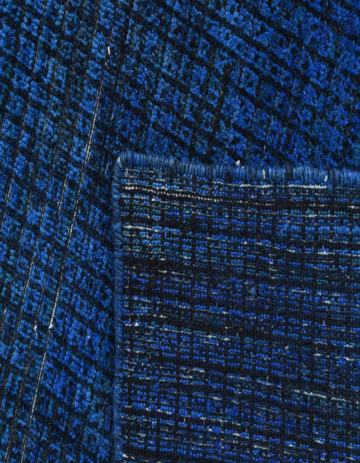 Detail image of 8' 8 x 11' 7  Hand Knotted Darya Wool Rug