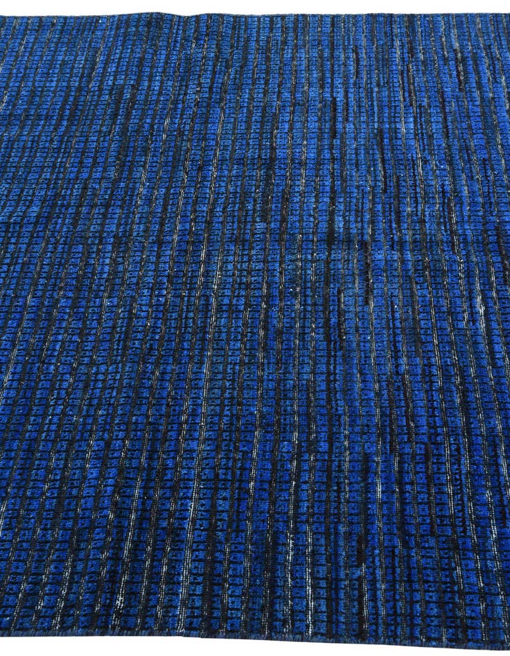 Detail image of 5' 4 x 8'  Hand Knotted Darya Wool Rug