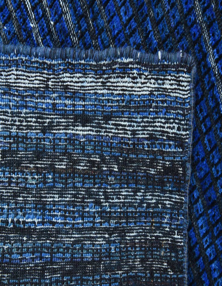 Detail image of 5' 4 x 8'  Hand Knotted Darya Wool Rug