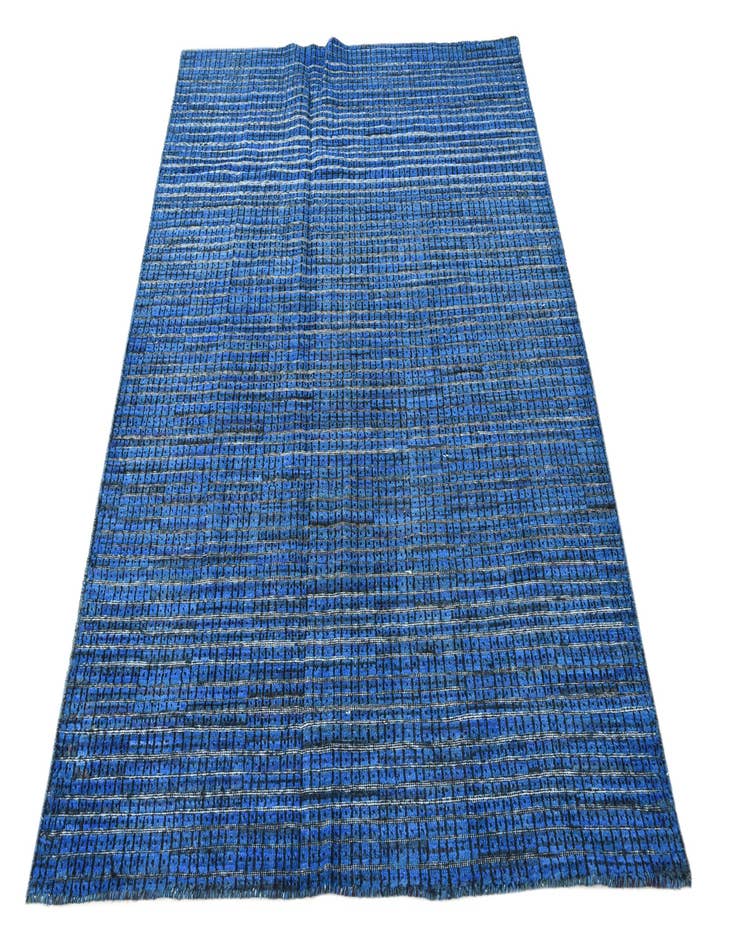 Detail image of 4' 8 x 6' 4  Hand Knotted Darya Wool Rug