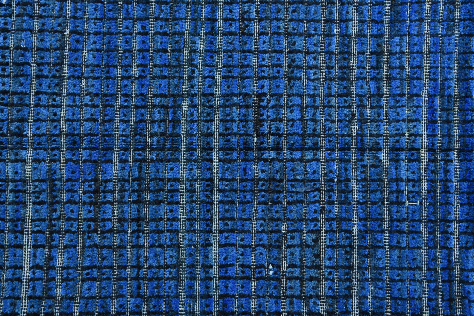 3' 9 x 5' 11 Hand Knotted Darya Wool Rug