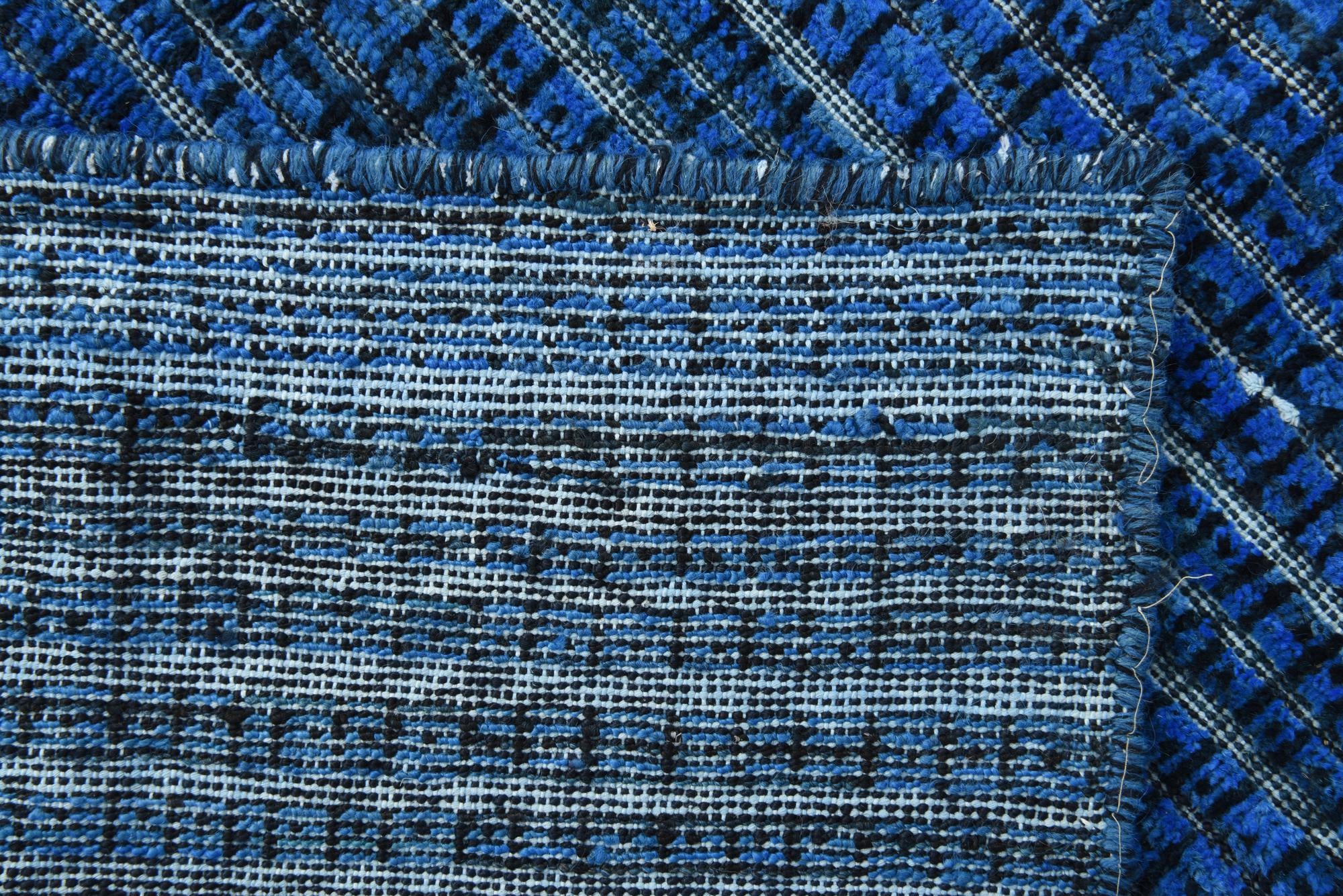3' 9 x 5' 11 Hand Knotted Darya Wool Rug
