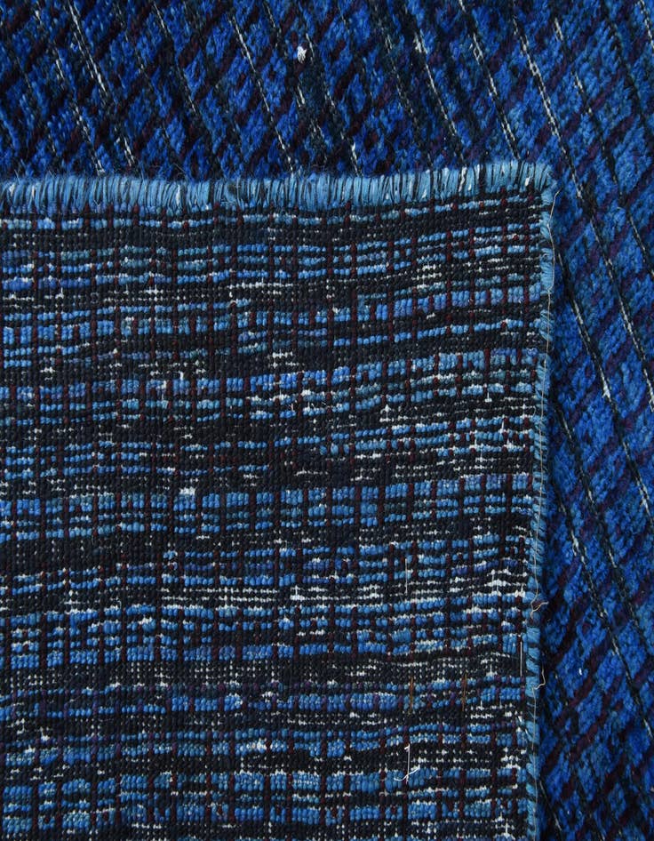 Detail image of 5' 5 x 7' 6  Hand Knotted Darya Wool Rug