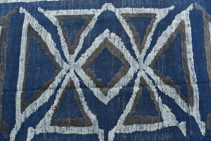 7' 9 x 10' 10 Hand Knotted Darya Wool Rug