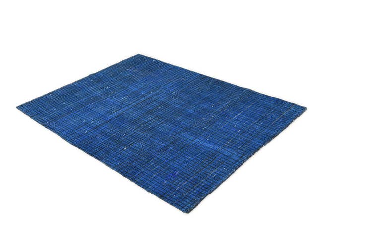 Detail image of 4' 1 x 5' 9 Hand Knotted Darya Wool Rug